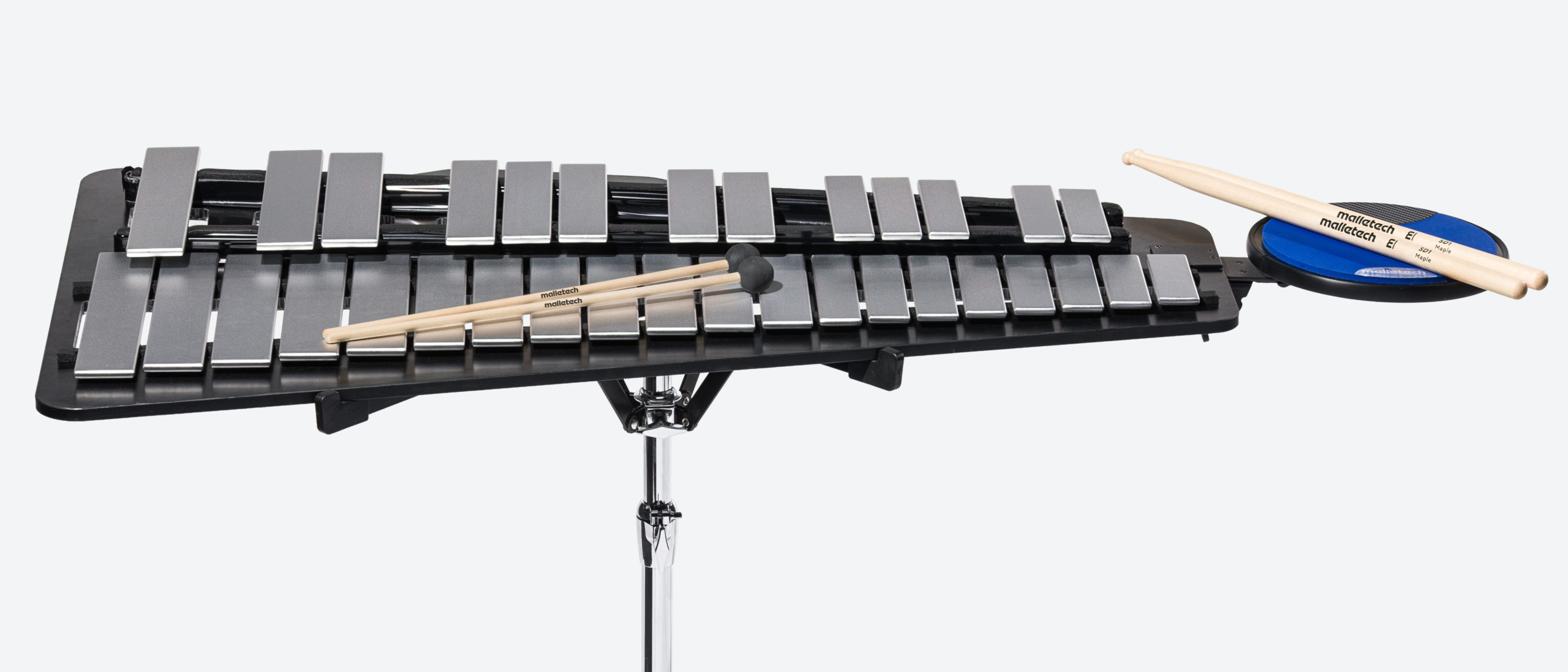 Graduated keyboard on the Scholastic Song Bells, with bars narrowing toward the upper register